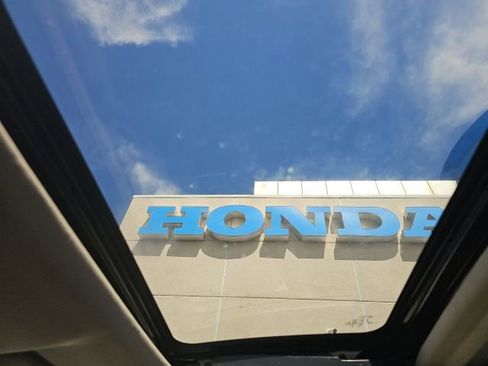 Used 2025 Honda CR-V EX image 15
