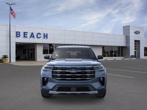 New 2026 Ford Explorer Active w/ Active Comfort Package image 7