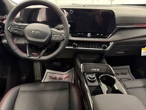 New 2026 Chevrolet Equinox RS image 18