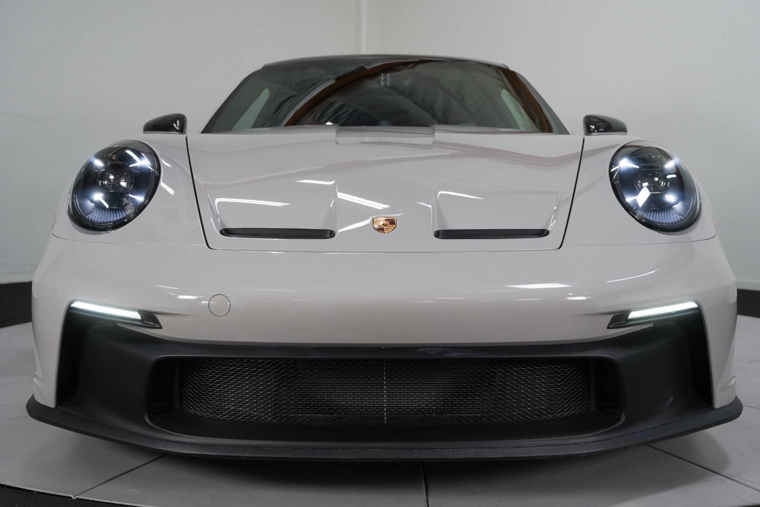 Used 2022 Porsche 911 GT3 RWD image 16