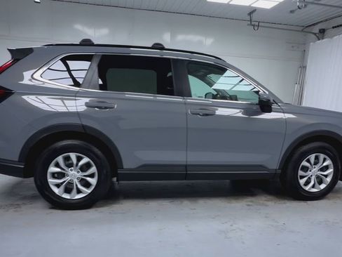 Used 2026 Honda CR-V LX image 9