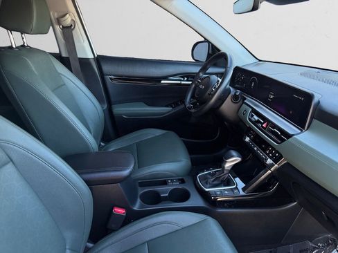 Used 2024 Kia Seltos SX image 16