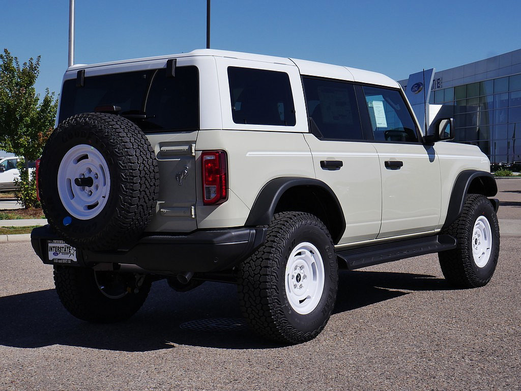 New 2026 Ford Bronco Heritage Edition AWD/4WD image 5