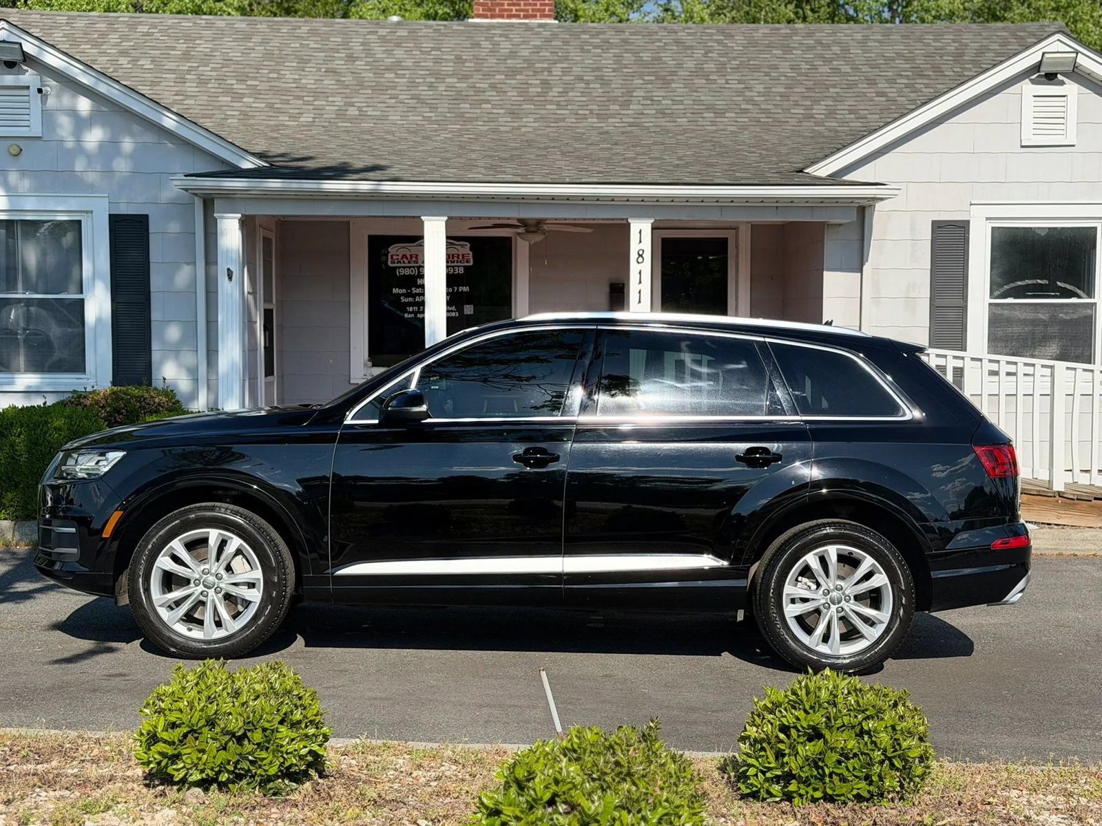 Used 2017 Audi Q7 2.0T Premium Plus AWD/4WD image 3