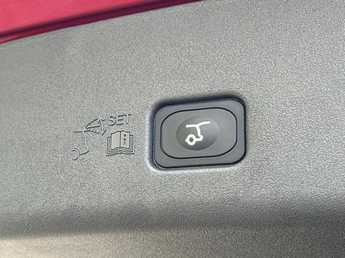 New 2026 Lincoln Nautilus Reserve image 19