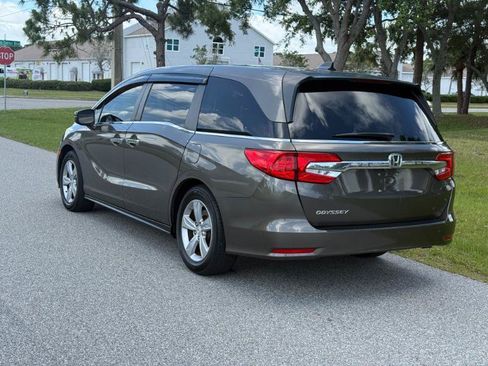 Used 2018 Honda Odyssey EX-L image 6