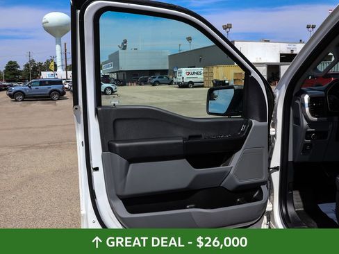 Used 2021 Ford F150 XL w/ Trailer Tow Package image 31