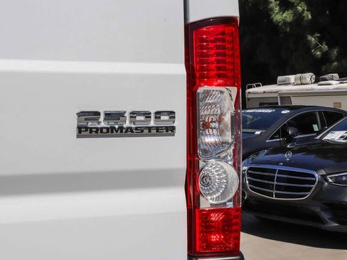 Used 2026 RAM ProMaster 2500 FWD image 11