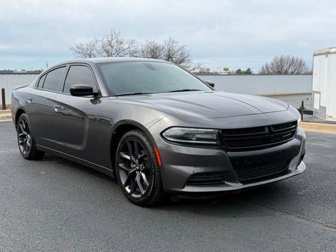 Used 2020 Dodge Charger SXT w/ Plus Group image 1