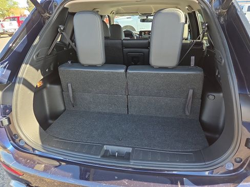 Used 2024 Mitsubishi Outlander SE AWD/4WD image 7
