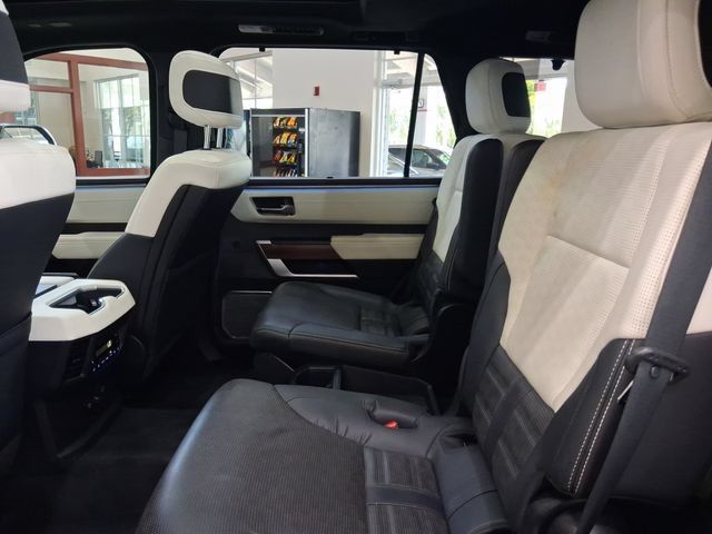 Used 2024 Toyota Sequoia Capstone AWD/4WD image 5