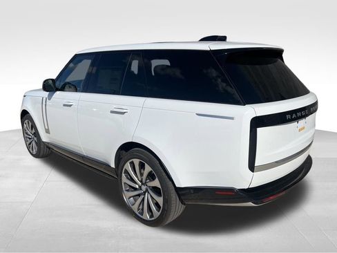 New 2025 Land Rover Range Rover Autobiography AWD/4WD image 3