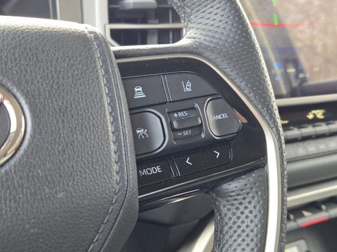 Used 2023 Toyota Tundra Limited AWD/4WD image 27