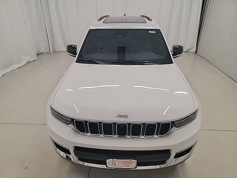 New 2025 Jeep Grand Cherokee L Limited w/ Luxury Tech Group II image 9