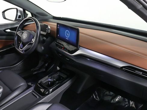 Used 2021 Volkswagen ID.4 Pro S w/ Gradient Package image 29