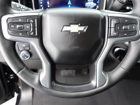 Used 2023 Chevrolet Silverado 1500 LT image 45