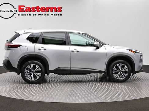 Used 2023 Nissan Rogue SV AWD/4WD image 4