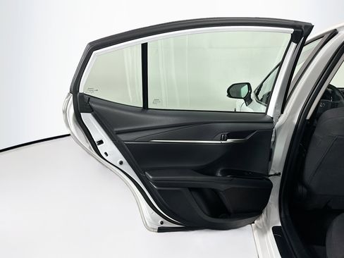 Used 2025 Toyota Camry LE image 26