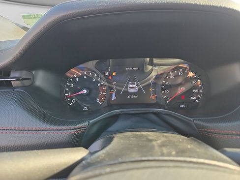 Used 2025 Jeep Compass Trailhawk AWD/4WD image 33