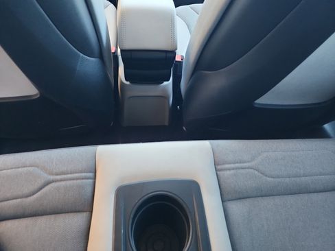 Used 2018 BMW i3 image 32