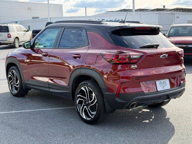 Used 2024 Chevrolet TrailBlazer RS w/ Convenience Package AWD/4WD image 11