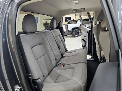 Used 2017 Chevrolet Colorado W/T w/ WT Convenience Package image 20