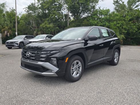 New 2026 Hyundai Tucson SE FWD image 2
