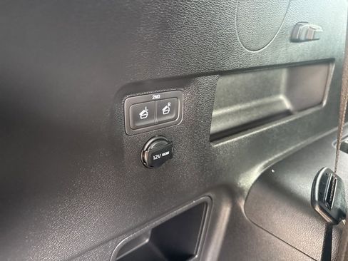 Used 2024 Kia Telluride S w/ S Sunroof Package image 11