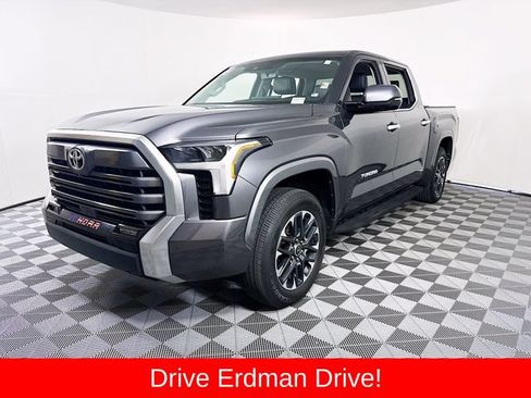 Used 2023 Toyota Tundra Limited AWD/4WD image 3