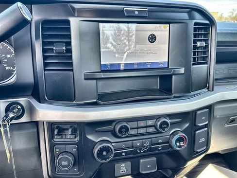 New 2025 Ford F550 4x4 Regular Cab Super Duty image 16