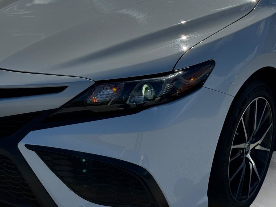 Used 2023 Toyota Camry SE FWD image 30