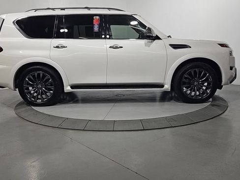 Used 2023 Nissan Armada Platinum w/ Cargo Package AWD/4WD image 7