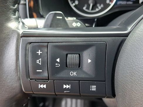 Certified 2024 Nissan Pathfinder SV AWD/4WD image 24