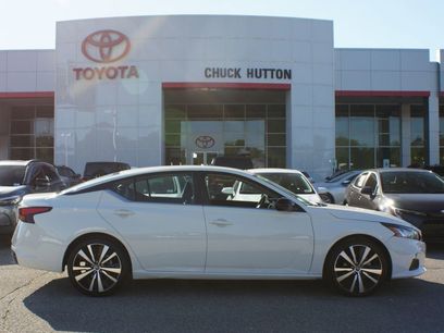 Used 2022 Nissan Altima 2.5 SR