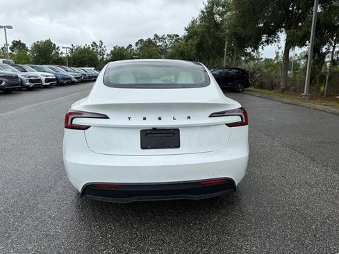 Used 2025 Tesla Model 3 image 12