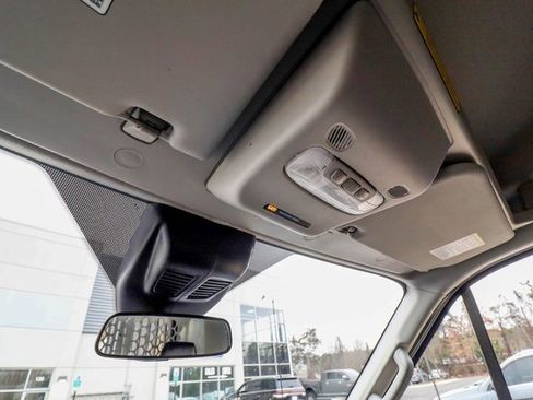 Used 2020 Ford Transit 250 Medium Roof image 53