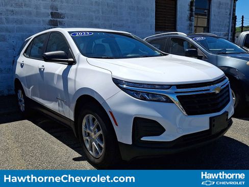 Used 2023 Chevrolet Equinox LS w/ LPO, Floor Liner Package AWD/4WD image 1