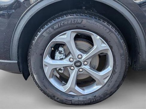 Used 2025 Ford Escape ST-Line image 11