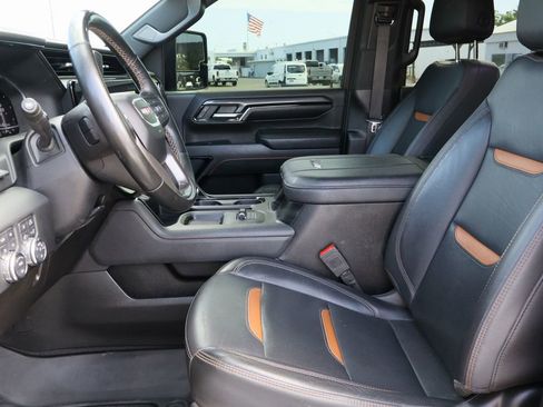 Used 2024 GMC Sierra 2500 AT4 w/ AT4 Premium Plus Package AWD/4WD image 24