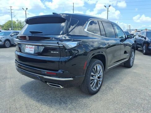 New 2026 Buick Enclave Avenir w/ Super Cruise Package AWD/4WD image 7