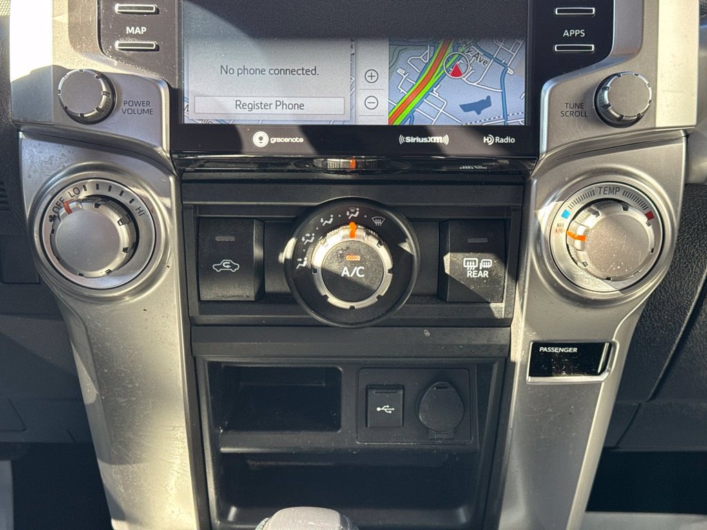 Used 2020 Toyota 4Runner SR5 Premium w/ Moonroof Package AWD/4WD image 24