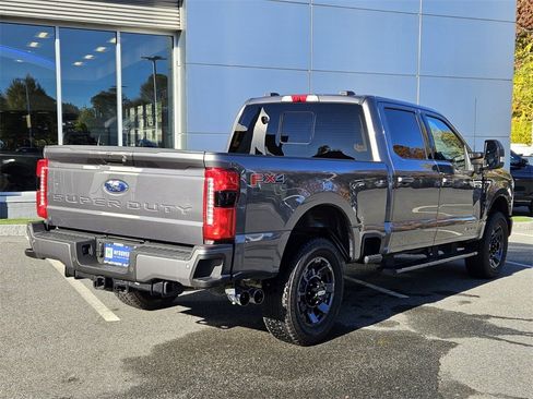 Used 2023 Ford F250 Lariat w/ Sport Appearance Package image 5