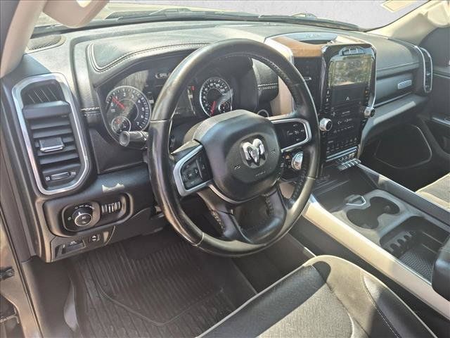 Used 2022 RAM 1500 Laramie AWD/4WD image 9
