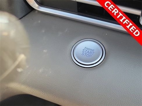 Certified 2025 Hyundai Elantra Sport image 8