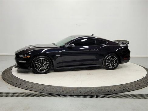 Used 2022 Ford Mustang GT Premium w/ Equipment Group 401A image 4