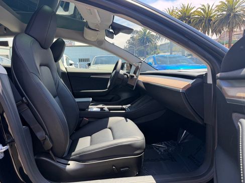 Used 2023 Tesla Model 3 Standard Range RWD image 35