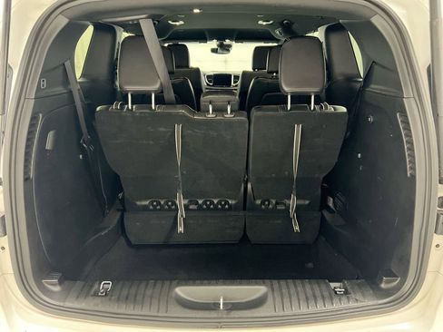 Used 2025 Chrysler Pacifica Select FWD image 24
