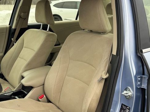 Used 2017 Honda Accord Hybrid Sedan image 11