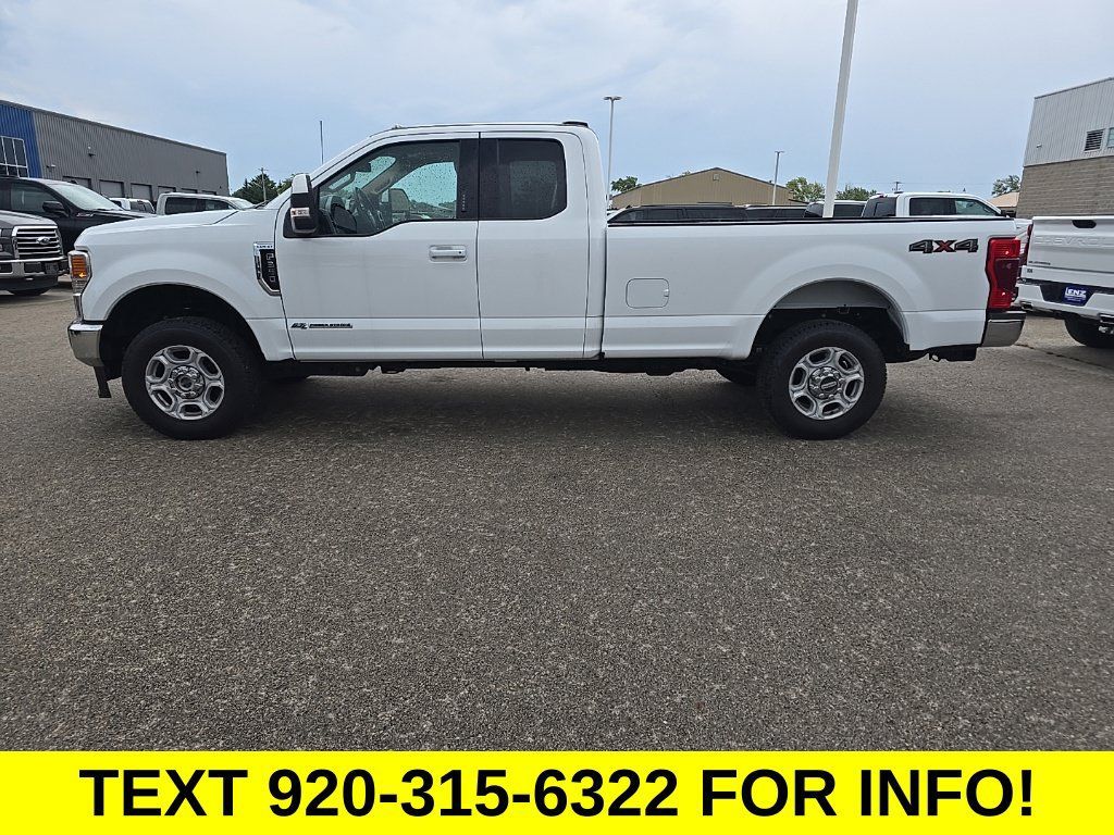 Used 2022 Ford F350 Lariat w/ Lariat Value Package AWD/4WD image 3
