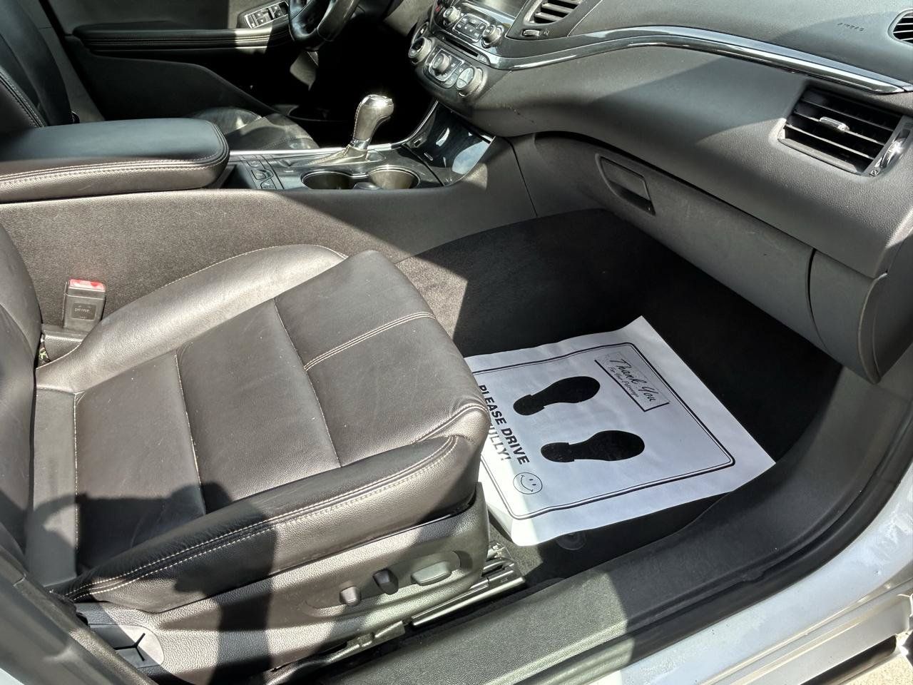 Used 2016 Chevrolet Impala LT w/ Leather Package FWD image 12